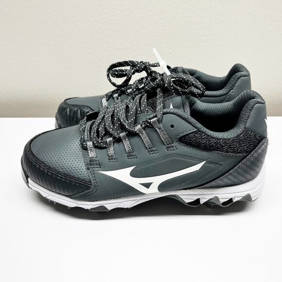 NEW Mizuno Women's Gray 9-Spike Swift 6 Low Metal Softball Cleats Shoes Size 6.5 - Picture 4 of 7